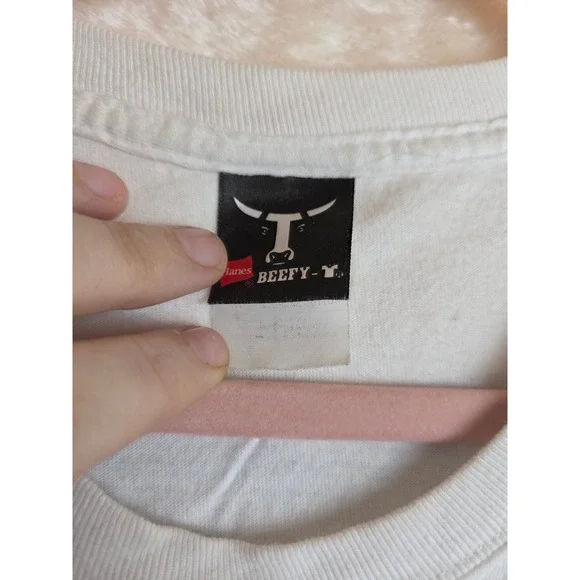 In N Out Burger Mens White Graphic T Shirt Retro Drive-In Scene Graphic Tee - Picture 4 of 5